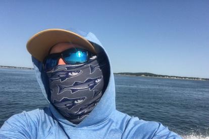 Las polainas de cuello o pañuelos faciales no protegen contra coronavirus, e incluso pueden hacer mayor daño que no usar mascarilla.