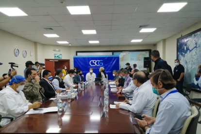 La alcaldesa Cynthia Viteri en la reunión con el Coe cantonal, este miércoles 12 de agosto de 2020.