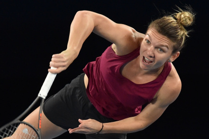 La tenista rumana venció sin despeinarse a la polaca Magdalena Frech, 174 del mundo, por 6-2 y 6-0.