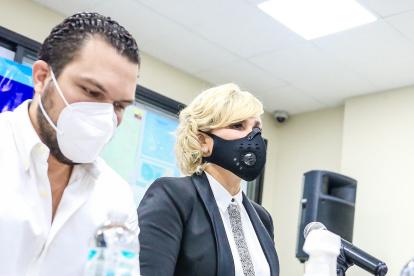 La solicitud. La hizo la alcaldesa de Guayaquil el pasado miércoles durante la reunión que tuvo con los miembros del COE Cantonal.