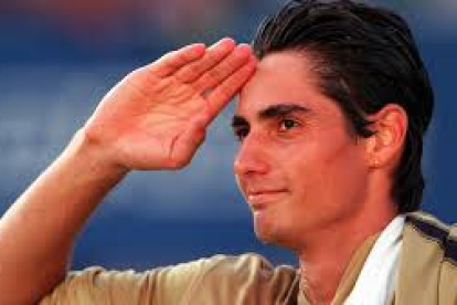 Nicolás Lapentti incursiona como conductor y entrevistador radial.