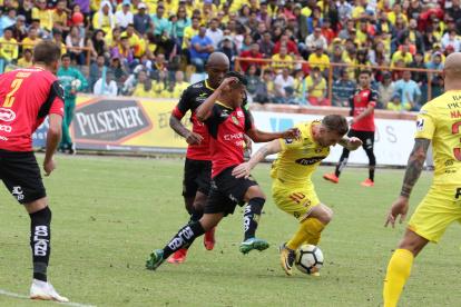 Deportivo Cuenca mide hoy a Barcelona en el estadio Alejandro Serrano Aguilar.