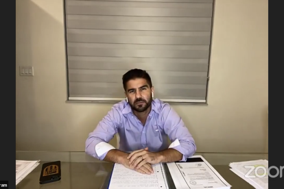 Dalo Bucaram en una rueda de prensa realizada desde Estados Unidos.