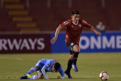 Fernando Gaibor terminó su vínculo con Independiente de Argentina y busca club.