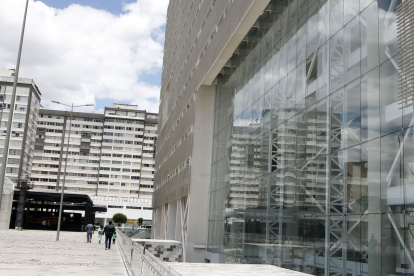 La cartera de Estado deberá definir si el banco avanza o no hacia el proceso de venta.