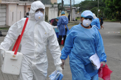 Referencial. Un análisis genético mostró que las dos infecciones sucesivas fueron causadas por dos cepas diferentes del virus SARS-CoV-2.