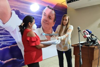 Sylka Sánchez, vocera del partido, informó detalle del proceso.