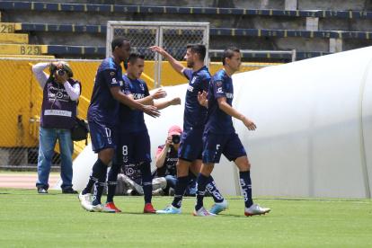 Los camaratas se recuperaron a tiempo y consiguieron los tres puntos que le ubican en la zona de los líderes de la tabla