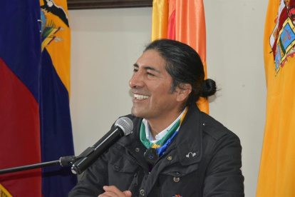 Cuencano de nacimiento, de 51 años y doctor en Jurisprudencia.