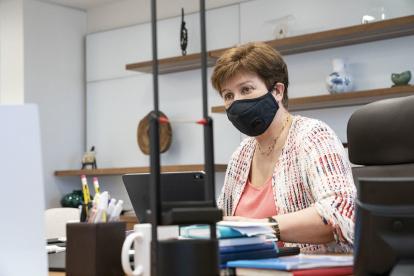 La titular del FMI, Kristalina Georgieva en Juan videoconferencia; la negociación del acuerdo con Ecuador ha sido totalmente virtual.