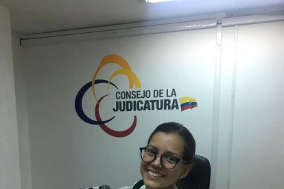 Inti Alvarado es una abogada guayaquileña, defensora de los derechos de los animales.