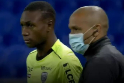 El lateral ecuatoriano Aníbal Chalá debutó con el Dijon. Ingresó al minuto 72 de la derrota ante el Lyon.