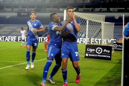 Emelec no convence, pero sumó un importante triunfo ante Liga de Portoviejo.
