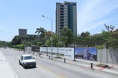 El proyecto. Ese es el letrero que se observa en el sitio, ubicado a un constado del Parque Histórico, en La Puntilla.