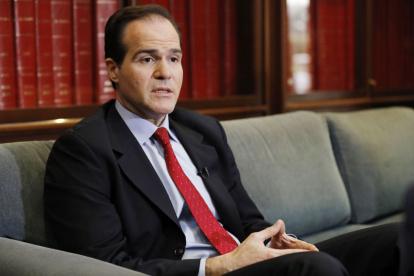 De origen cubano, Claver-Carone es el principal asesor para las Américas del presidente de Estados Unidos, Donald Trump