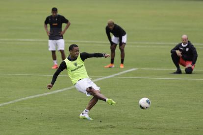 Independiente del Valle medirá la reacción de Emelec en Guayaquil. El rayado necesita la victoria para seguir de cerca la pelea por el liderato