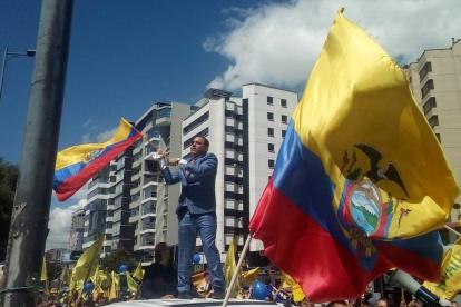 Los militantes de AEA se tomaron por varios minutos la calle adyacente al Consejo Nacional Electoral.