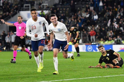 Greenwood y Foden son dos futuras joyas del balompié inglés. Quedaron fuera de la convocatoria.