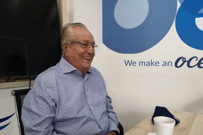 Estuardo Sánchez está dedicado a varias actividades.