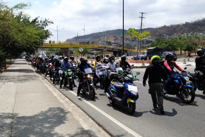 La caravana de motociclistas llegó al Municipio de Guayaquil el pasado jueves 17 de septiembre