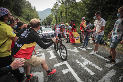 El ecuatoriano Richard Carapaz cerró su participación en el Tour de Francia y ahora se enfoca en el Mundial de Ruta