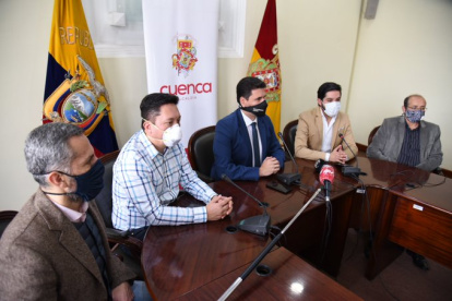 El alcalde de Cuenca Pedro Palacios calificó como un triunfo para la ciudad la decisión de los jueces constitucionales.