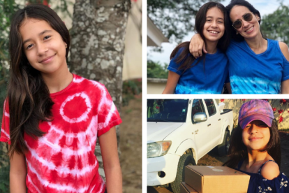 Alexa, de 12 años de edad, maneja su microempresa de moda con ayuda de su mamá.