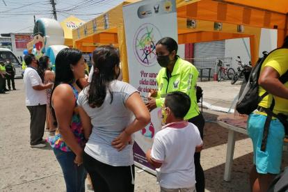 Campaña. En la jornada participó la comunidad del sector.
