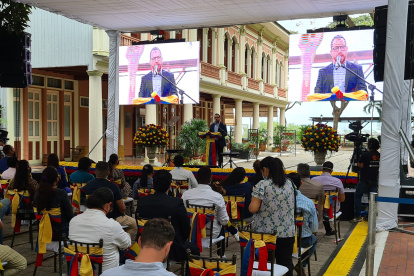 Juan Fernando Velasco lanzó su campaña presidencial en el Parque Histórico Guayaquil, ubicado en Samborondón.