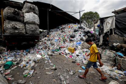 Referencial. El plástico se ha convertido en un grave problema para el medio ambiente e incluso para la supervivencia de muchas especies.