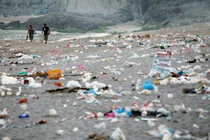 Referencial. El plástico se ha convertido en un problema mundial para el medio ambiente e incluso para la supervivencia de muchas especies.