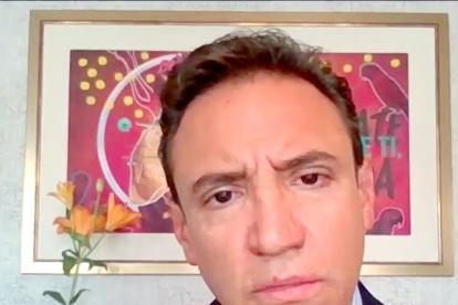 Jorge Chérrez, representantes de IBcorp.