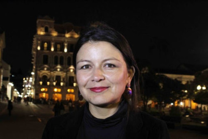 Mediante el Decreto Ejecutivo 1162, el presidente encargo el Ministerio de Cultura a Angélica Arias.