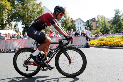 Jhonatan Narváez, del Ineos Grenadiers, competirá por segunda ocasión en la Corsa Rosa.