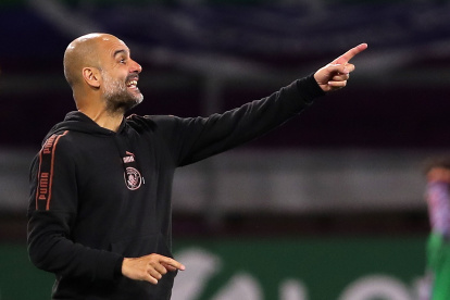 Pep Guardiola asegura que el argentino Marcelo Bielsa es mejor entrenador que él.