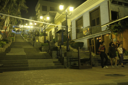 El cerro Santa Ana sufre el olvido de las autoridades, que no han tenido un solo proyecto allí este año.