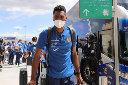 Alexander Domínguez es uno de los jugadores más experimentados de la Tricolor.