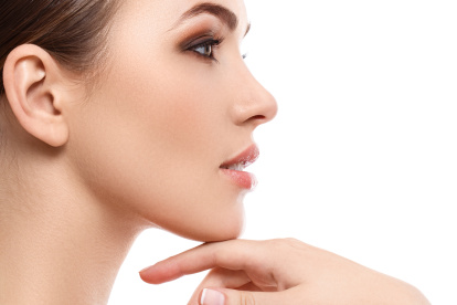 Todos los procedimientos mencionados deben ser hechos por un cirujano plástico certificado