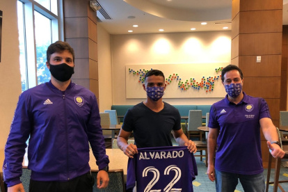 Alexander Alvarado es nuevo jugador del Orlando City y compartirá con otro ecuatoriano, Jhegson Méndez.