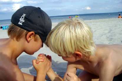 Desde la infancia se debe dar a los niños una alimentación rica en calcio