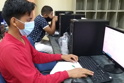 En septiembre pasado, 164.246 personas rindieron el examen para obtener un cupo en la universidad pública.