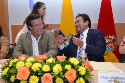 En 2015, los entonces prefectos del Guayas, Jimmy Jairala; y de Azuay, Paúl Carrasco, firmaron un acuerdo con el que cerraron la mayor parte de la diferencia limítrofe.