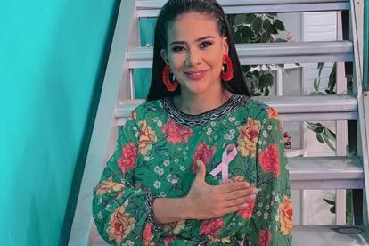 Michela en el set de De casa en casa.