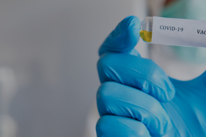 Ecuador avanza en la compra anticipada de vacunas contra el COVID-19.