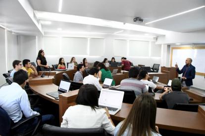 La Universidad de Especialidades Espíritu Santo recibió la venia del Cabildo de Samborondón para regresar a clases.