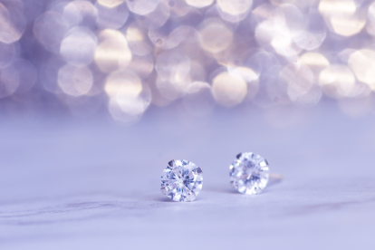 Se llaman Sky Diamonds y se fabricaron en Stroud, Gloucestershire.