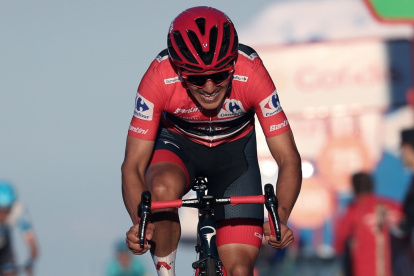 Richard Carapaz publicó en sus redes sociales el dibujo homenaje que hicieron en la carretera de Carchi