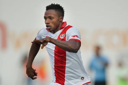 Lass Bangoura, delantero africano que llegará al Bombillo, ha ido de más a menos en su carrera.