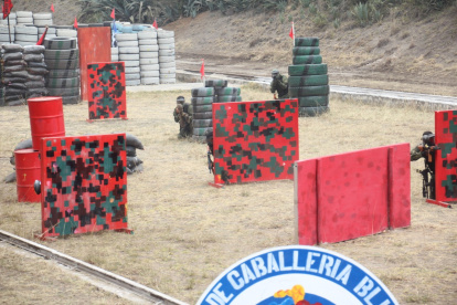 Evento. En Riobamba se inauguró una pista de paintball para entrenamiento militar.