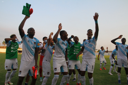 Aunque el ascenso les trajo una gran alegría a los jugadores del 9 de Octubre, estos han tratado de quedar al margen de la situación polémica de su expresidente.